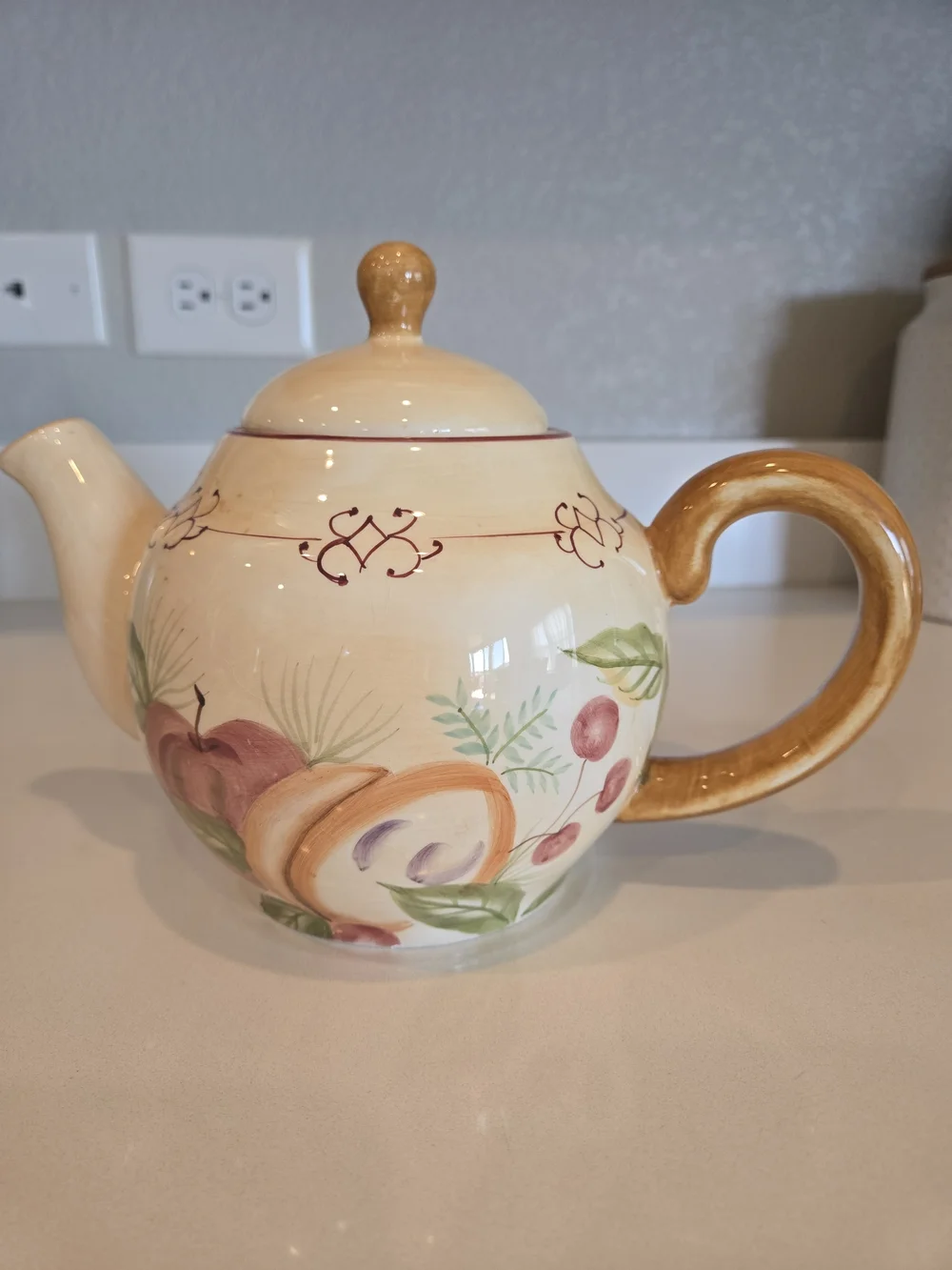 Crate&Barrel Cream Winter Fruits Teapot
